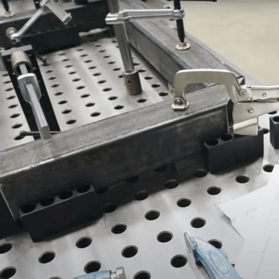 Anschlagstiftblock 100x50x25 mm - 16 mm System